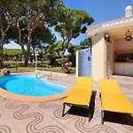 V4 Galeao Vilamoura